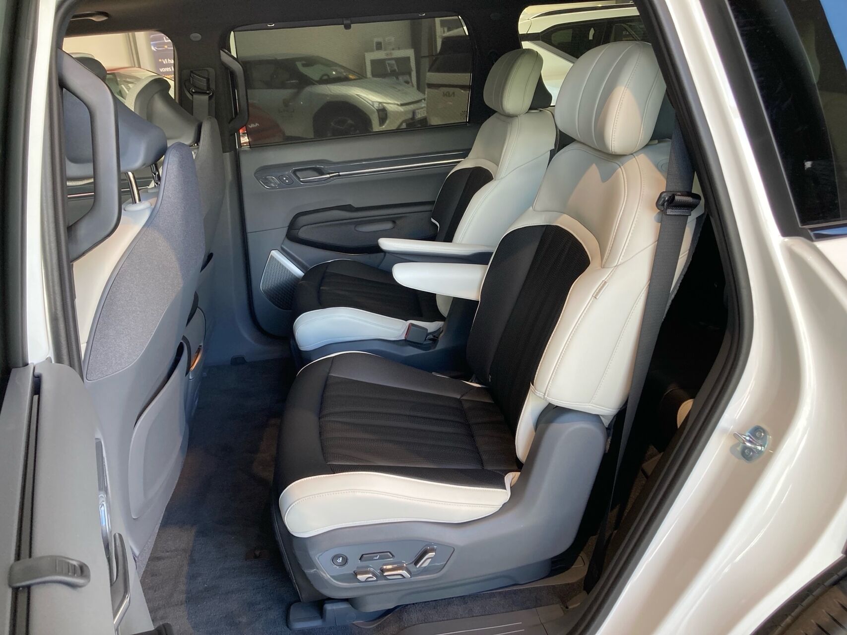 Billede af Kia EV9 EL Long Range Performance GT-Line AWD 384HK 5d Aut.