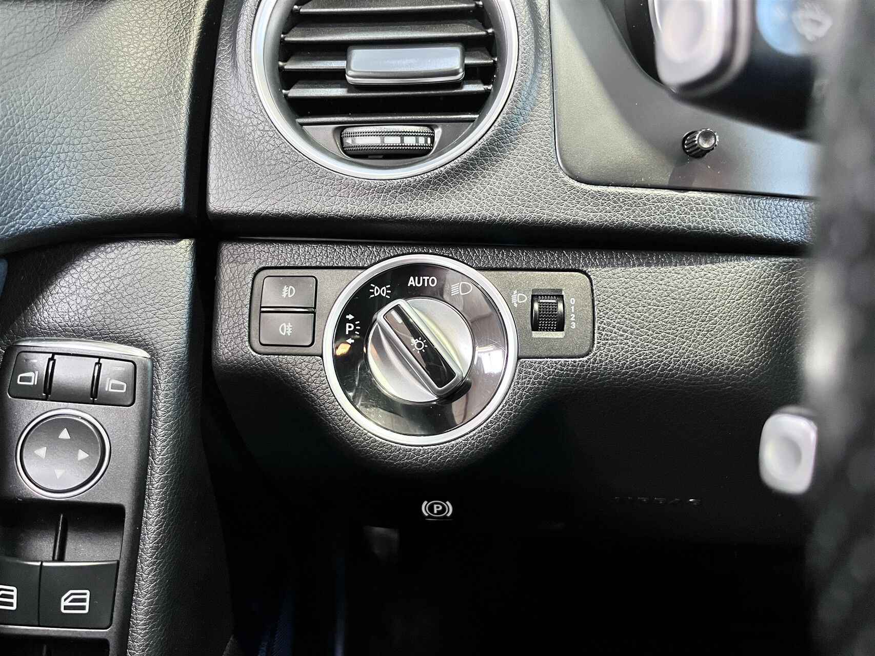 Billede af Mercedes-Benz C200 d T 2,1 CDI BlueEfficiency Avantgarde 136HK Stc Aut.