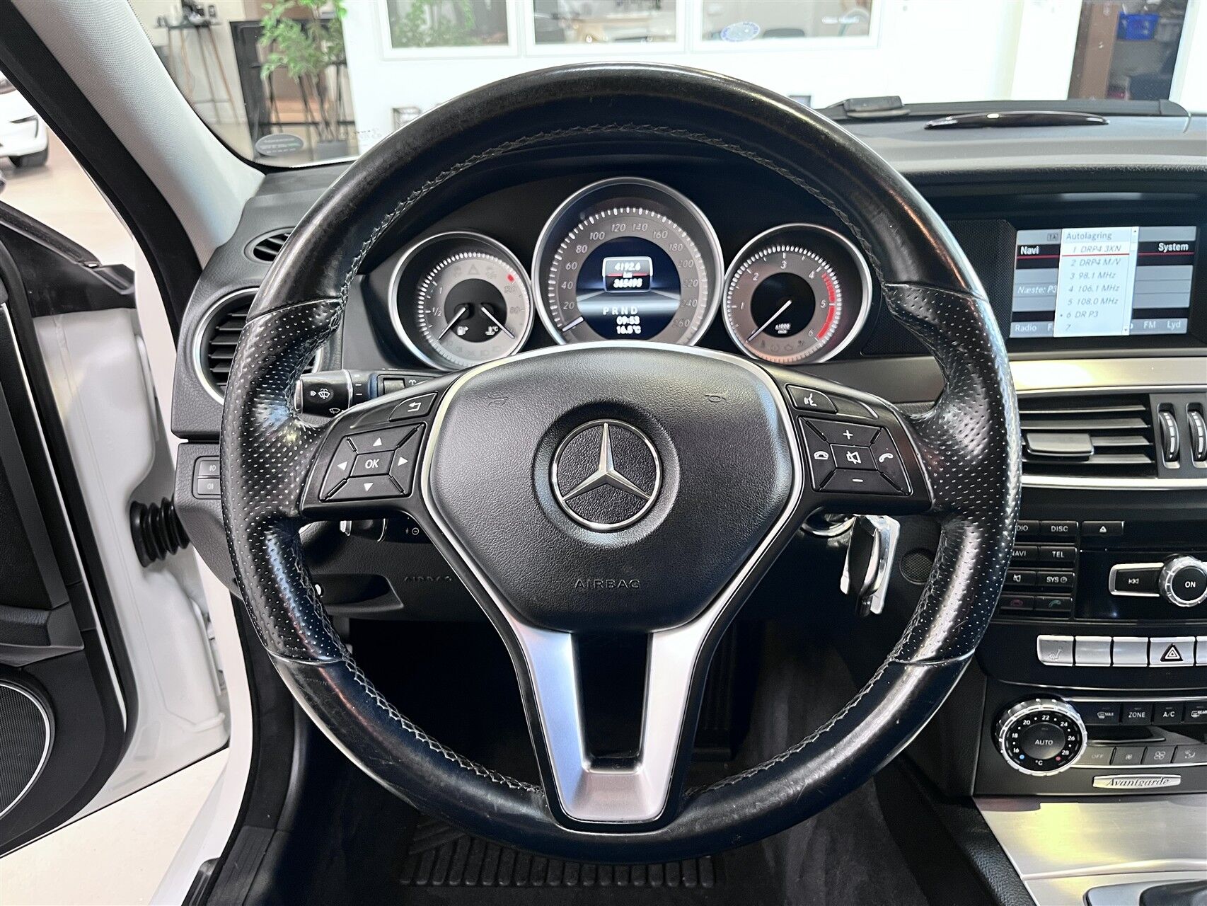 Billede af Mercedes-Benz C200 d T 2,1 CDI BlueEfficiency Avantgarde 136HK Stc Aut.