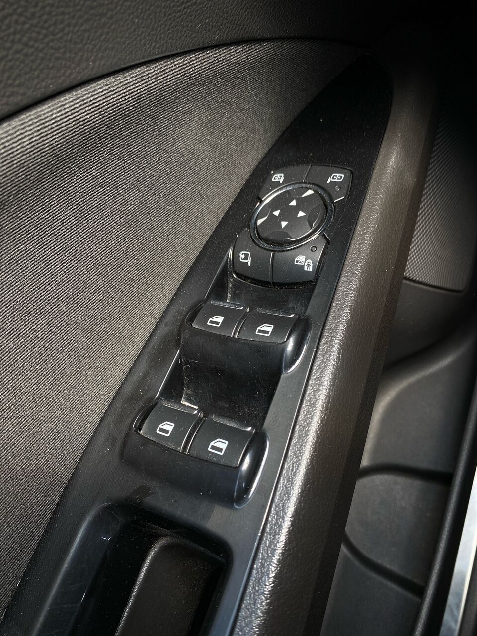 Billede af Ford Mondeo 2,0 TDCi Titanium Powershift 150HK Stc 6g Aut.