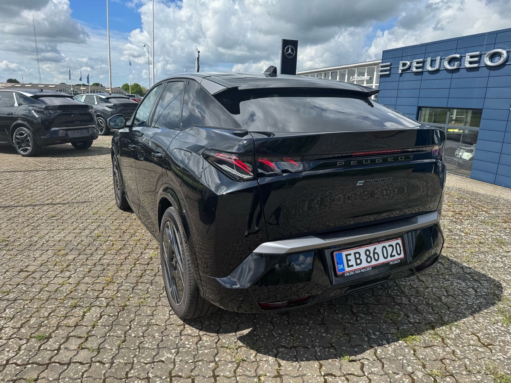 Billede af Peugeot e-3008 EL GT Pack 210HK 5d Aut.