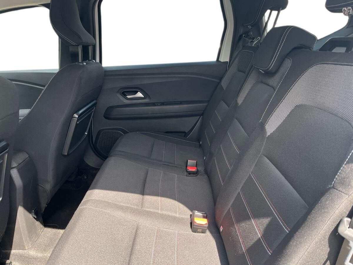 Billede af Dacia Jogger 7 Sæder 1,0 Tce Extreme 110HK 5d 6g