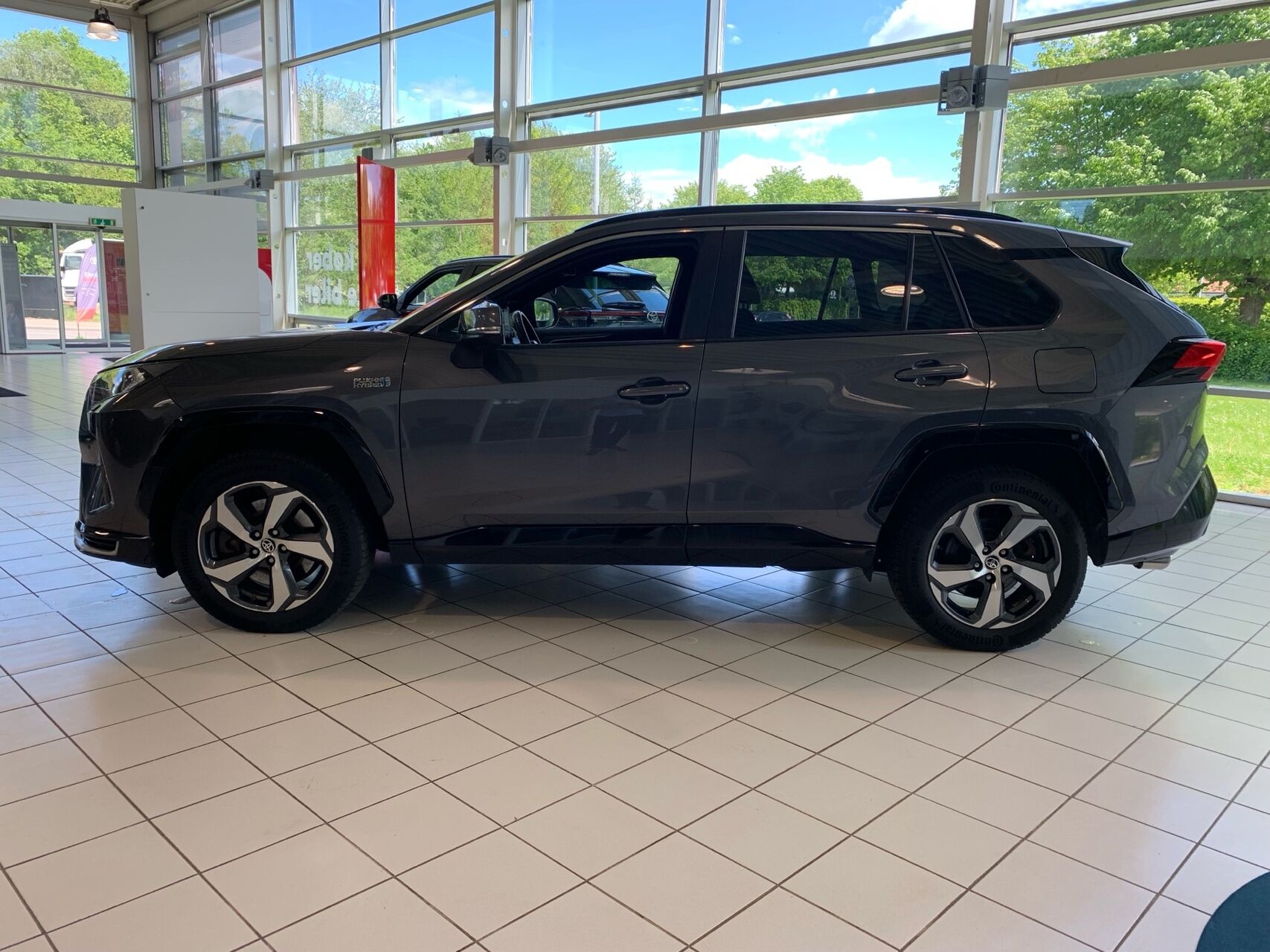 Billede af Toyota RAV4 Plug-in 2,5 Plugin-hybrid H3 Premium AWD 306HK 5d 6g Aut.