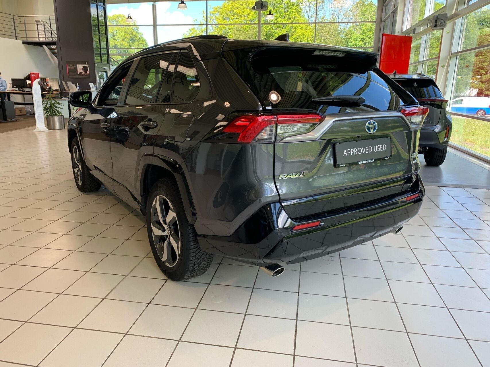 Billede af Toyota RAV4 Plug-in 2,5 Plugin-hybrid H3 Premium AWD 306HK 5d 6g Aut.