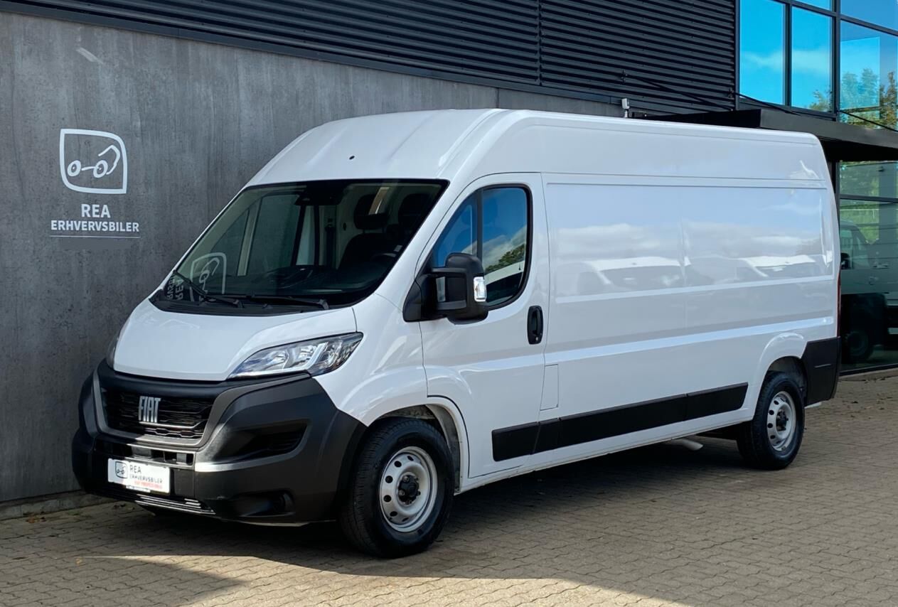 Billede af Fiat Ducato 35 L3H2 2,2 MJT Professional Plus 140HK Van 9g Aut.