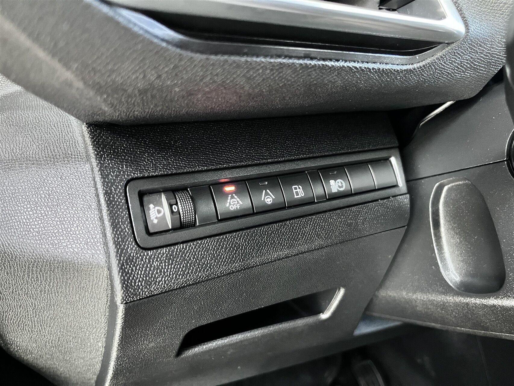 Billede af Peugeot 3008 1,6 PureTech  Plugin-hybrid First Selection EAT8 225HK 5d 8g Aut.