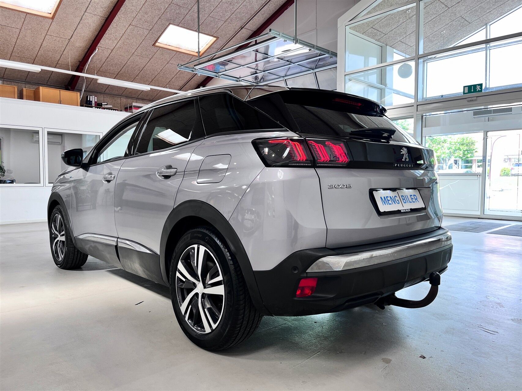 Billede af Peugeot 3008 1,6 PureTech  Plugin-hybrid First Selection EAT8 225HK 5d 8g Aut.