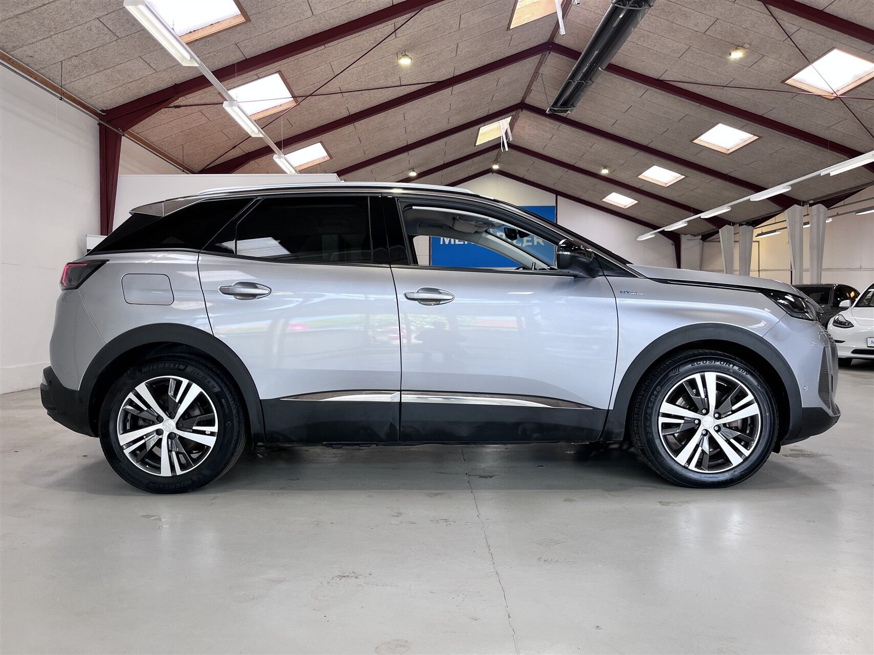 Billede af Peugeot 3008 1,6 PureTech  Plugin-hybrid First Selection EAT8 225HK 5d 8g Aut.