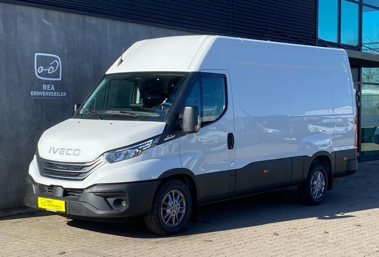 Billede af Iveco Daily 35S18 12m3 3,0 D 180HK Van 8g Aut.