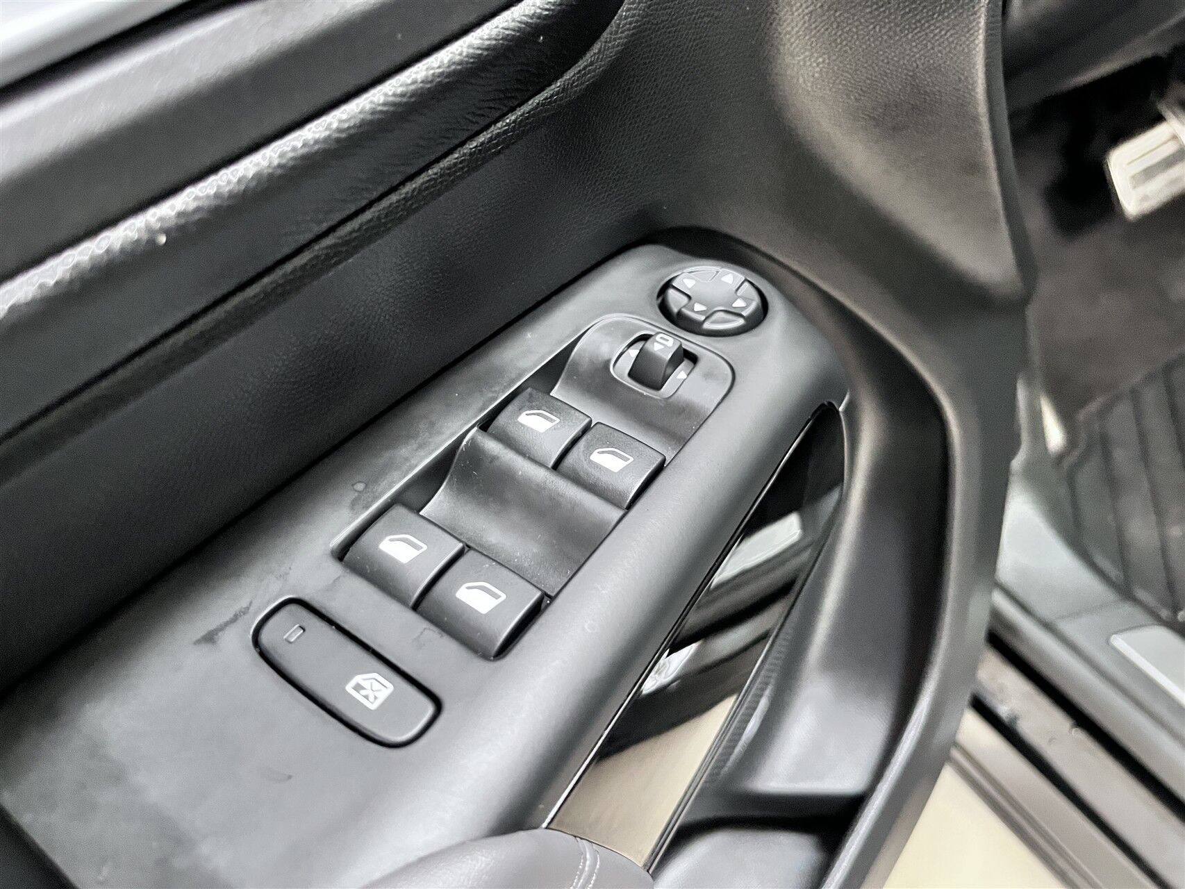 Billede af Citroën C5 Aircross 1,6 Plugin-hybrid Shine Sport EAT8 225HK 5d 8g Aut.