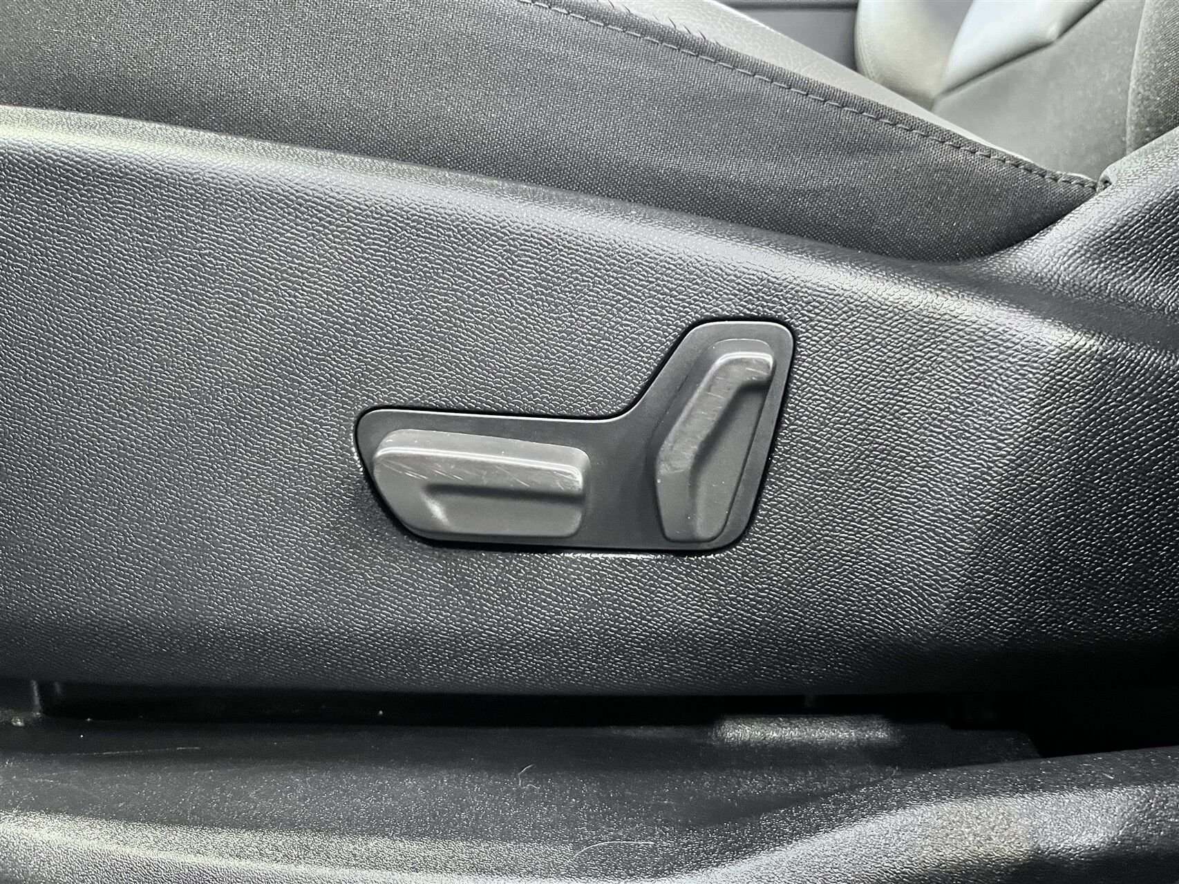 Billede af Citroën C5 Aircross 1,6 Plugin-hybrid Shine Sport EAT8 225HK 5d 8g Aut.