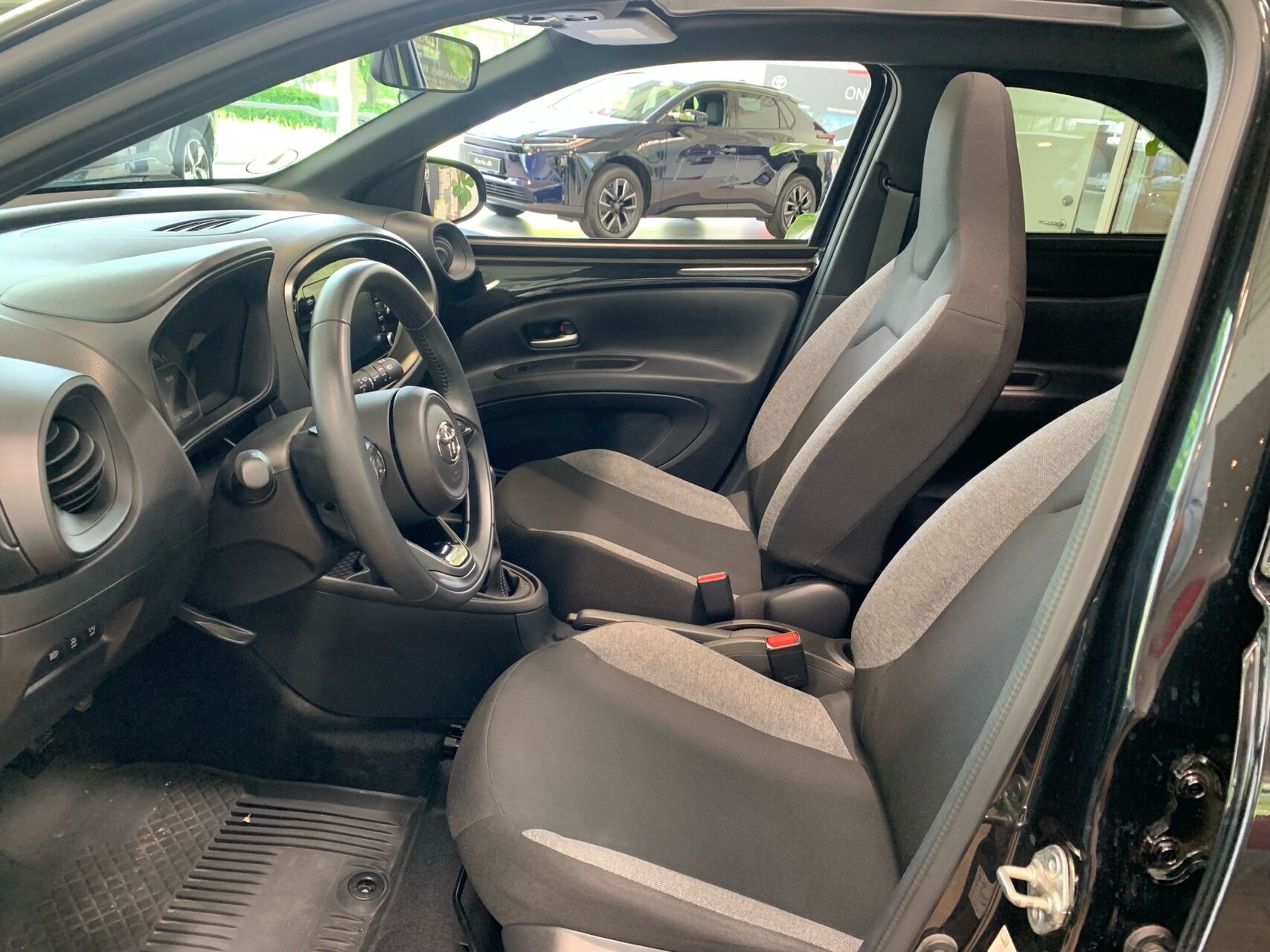 Billede af Toyota Aygo X 1,0 VVT-I Air Active 72HK 5d
