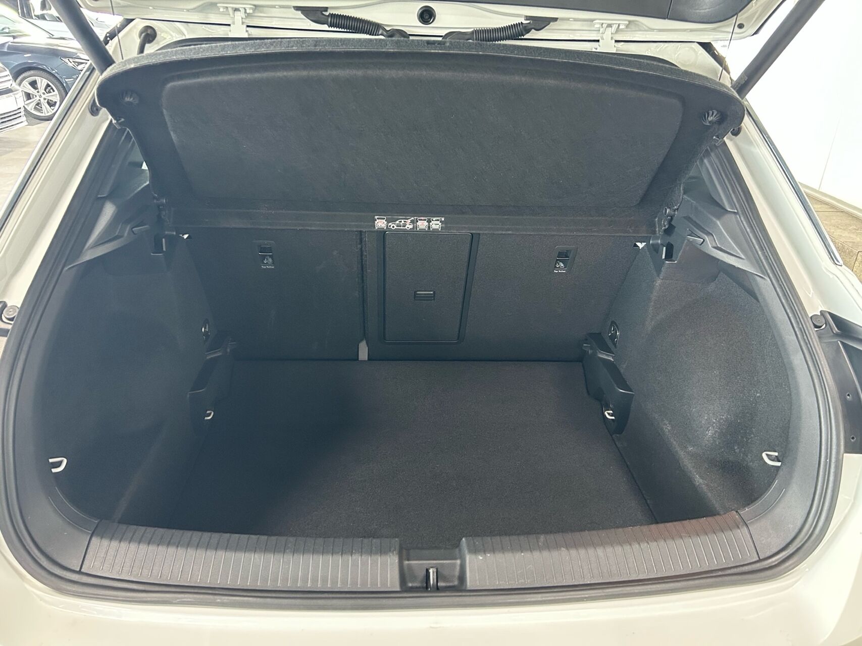 Billede af VW T-Roc 1,5 TSI ACT Sport Team DSG 150HK 5d 7g Aut.