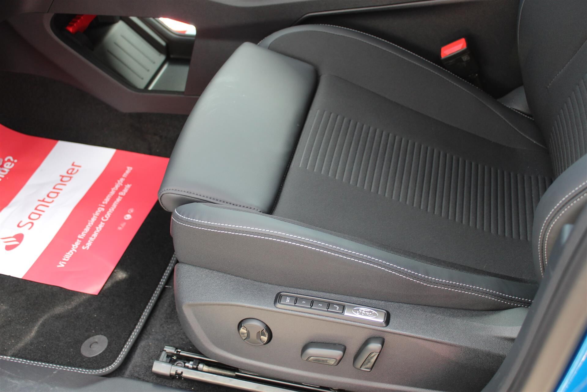 Billede af Ford Explorer EL UR Select AWD 340HK 5d Aut.