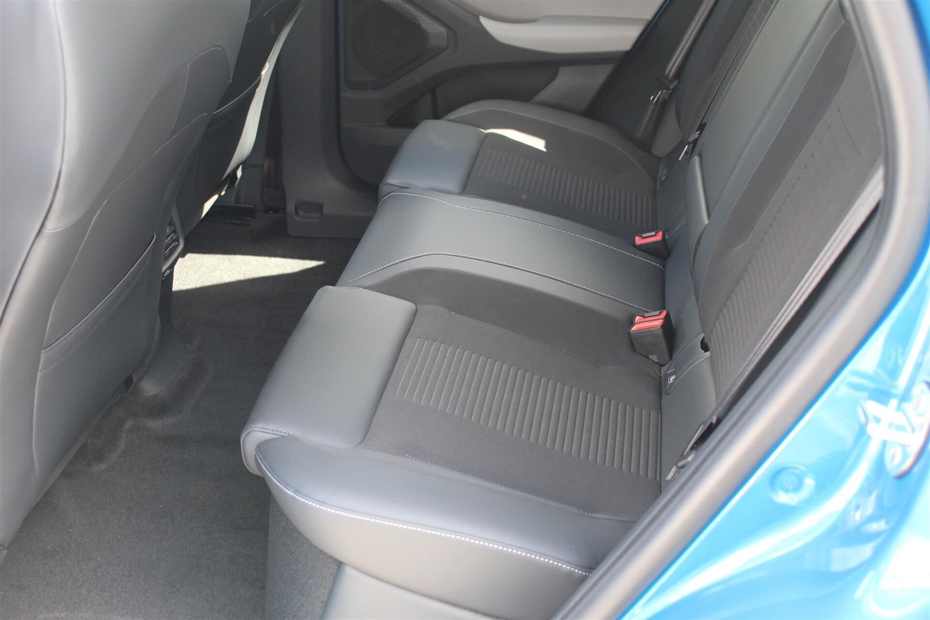 Billede af Ford Explorer EL UR Select AWD 340HK 5d Aut.