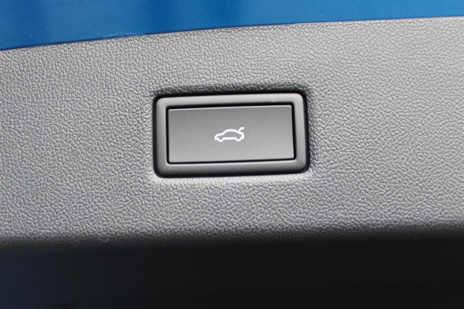 Billede af Ford Explorer EL UR Select AWD 340HK 5d Aut.