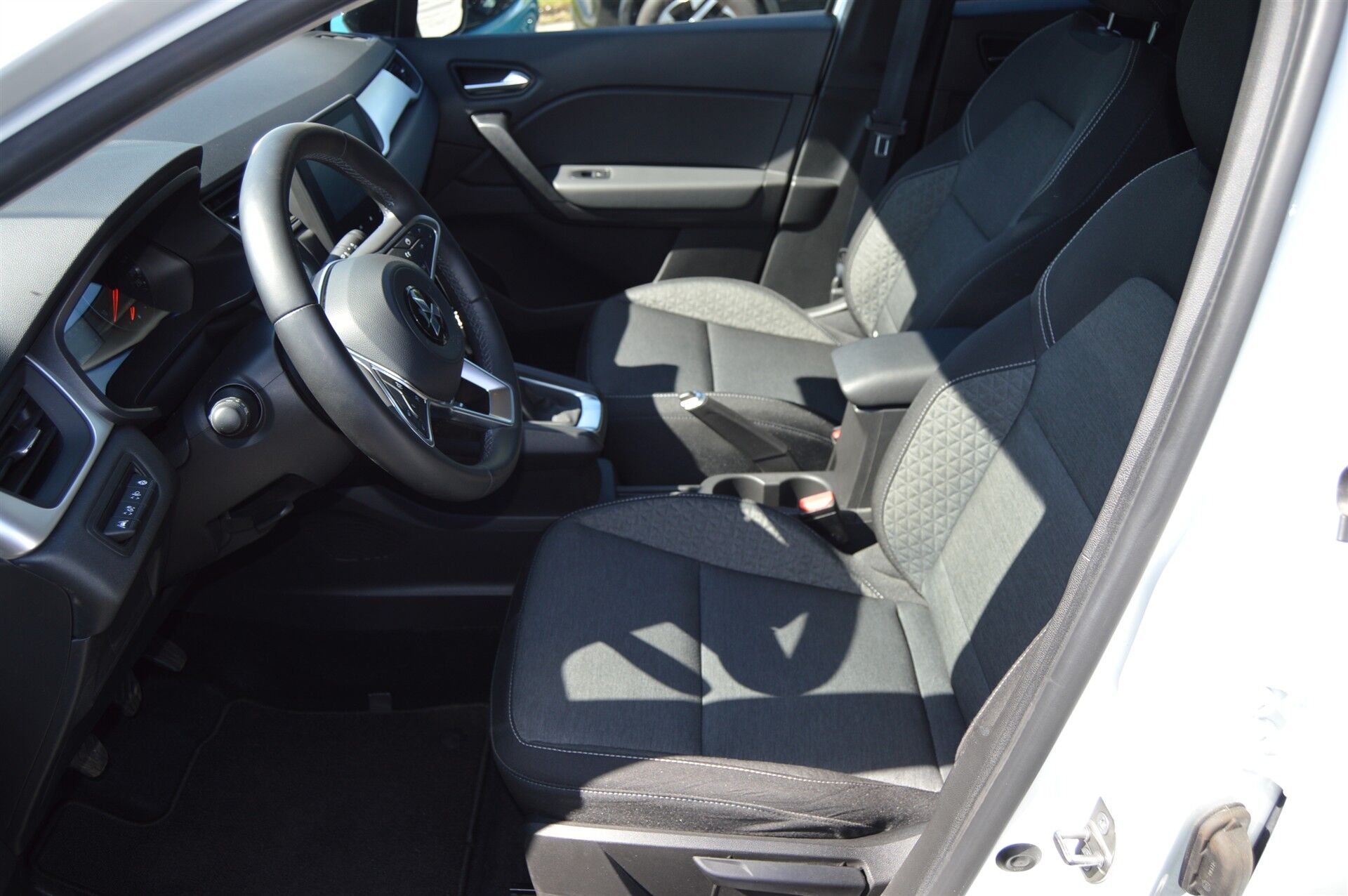 Billede af Mitsubishi ASX 1,3 Mild hybrid Invite Pack 140HK 5d 6g