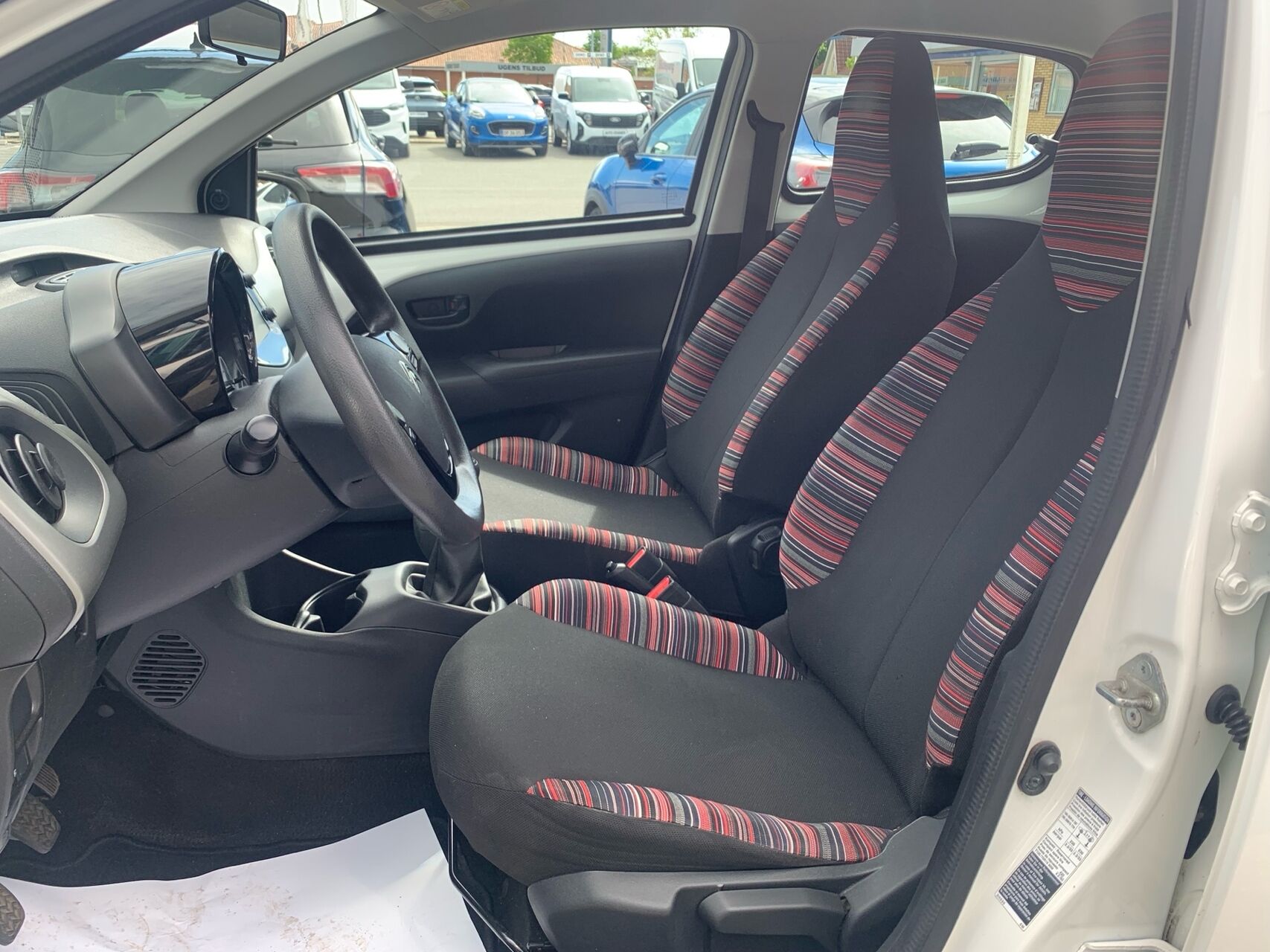 Billede af Citroën C1 1,2 PureTech Feel Complet 82HK 5d