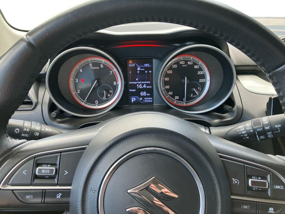 Billede af Suzuki Swift 1,2 Dualjet Exclusive CVT 90HK 5d Aut.