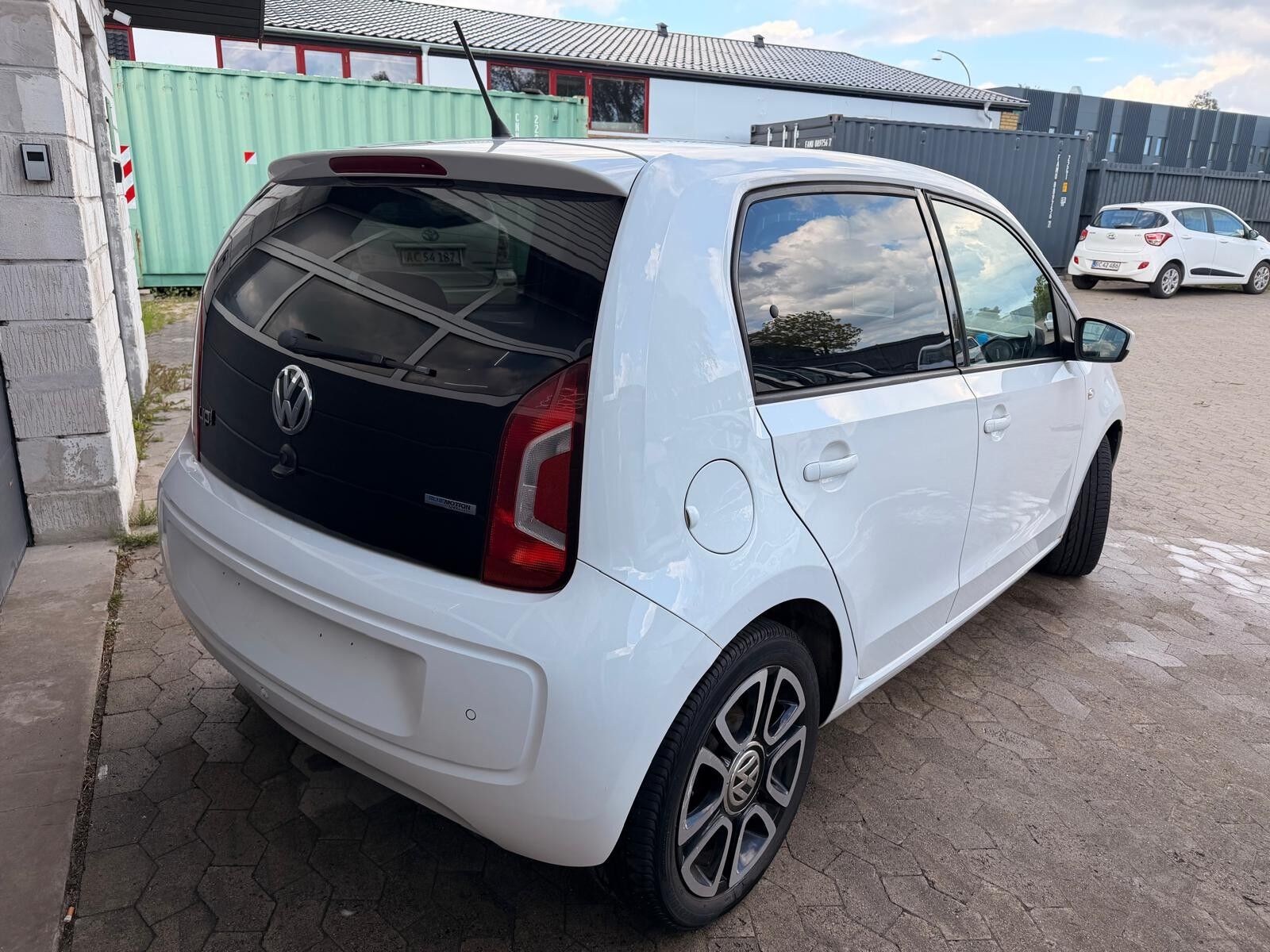 Billede af VW up 1,0 MPI BMT High 75HK 5d