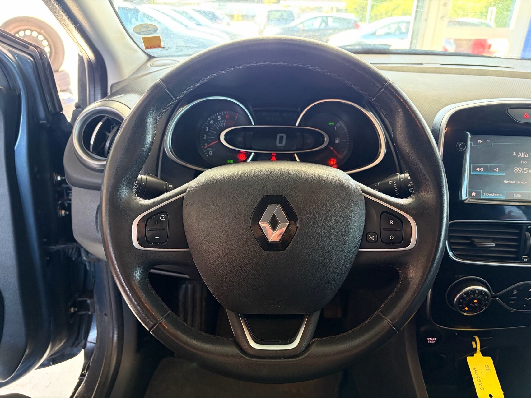 Billede af Renault Clio Sport Tourer 0,9 Energy TCe Limited 90HK Stc