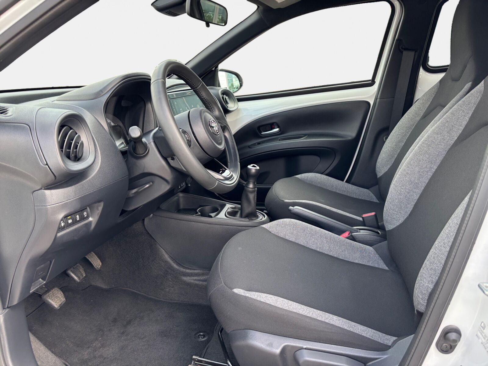 Billede af Toyota Aygo X 1,0 VVT-I Active 72HK 5d