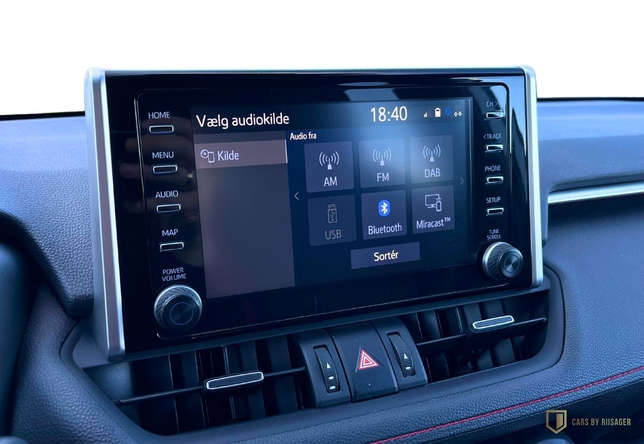 Billede af Toyota RAV4 Plug-in 2,5 Plugin-hybrid H3 Comfort AWD 306HK 5d 6g Aut.