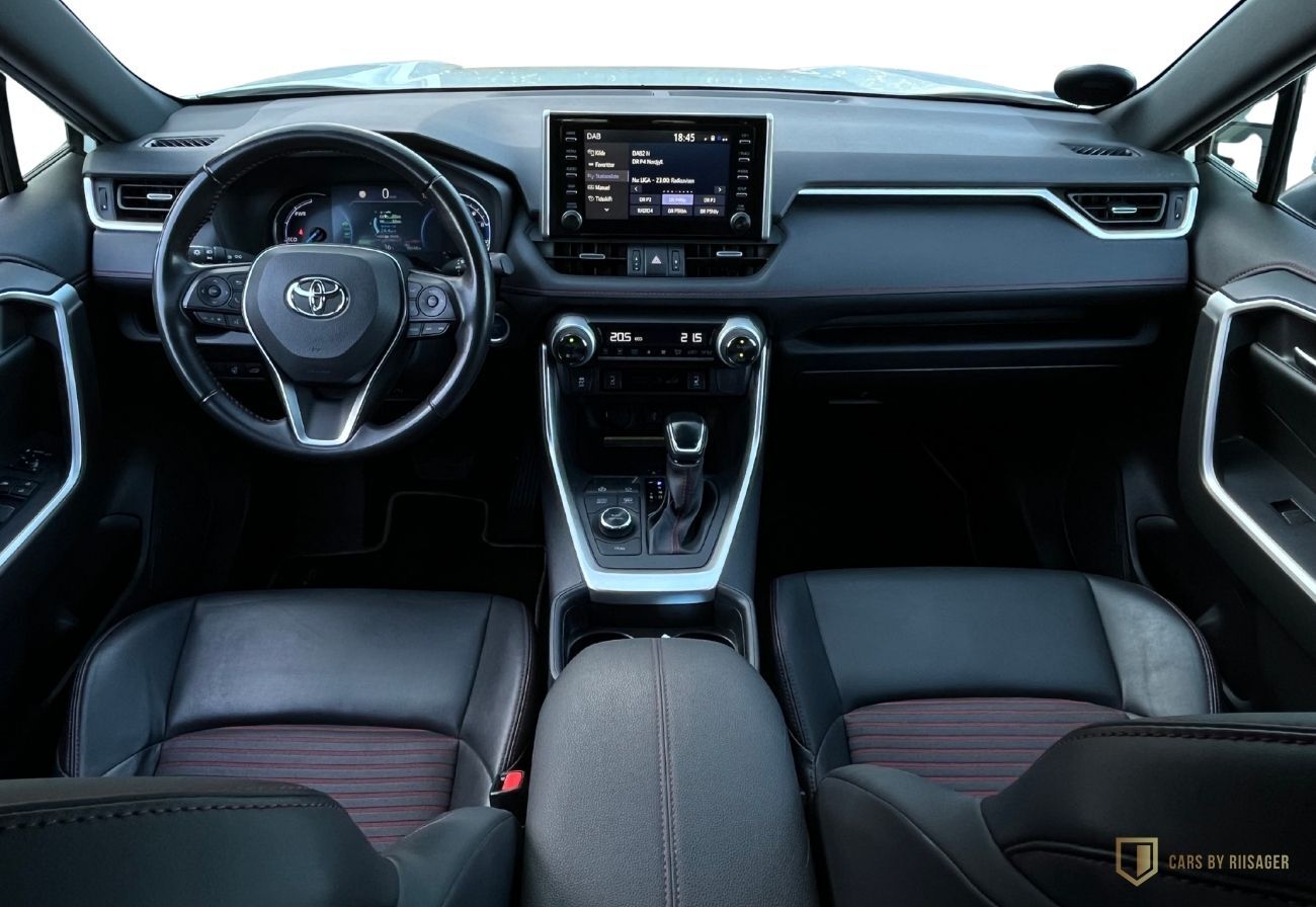 Billede af Toyota RAV4 Plug-in 2,5 Plugin-hybrid H3 Comfort AWD 306HK 5d 6g Aut.