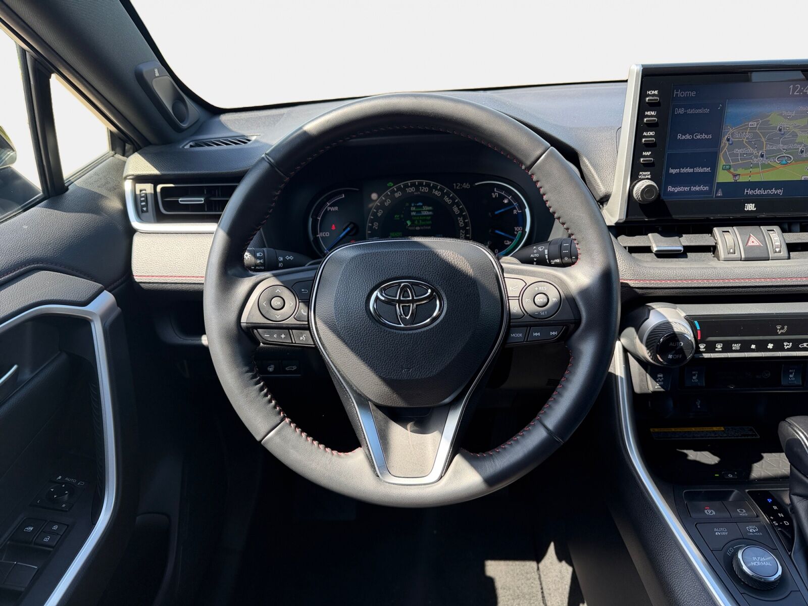 Billede af Toyota RAV4 Plug-in 2,5 Plugin-hybrid H3 Style AWD 306HK 5d 6g Aut.