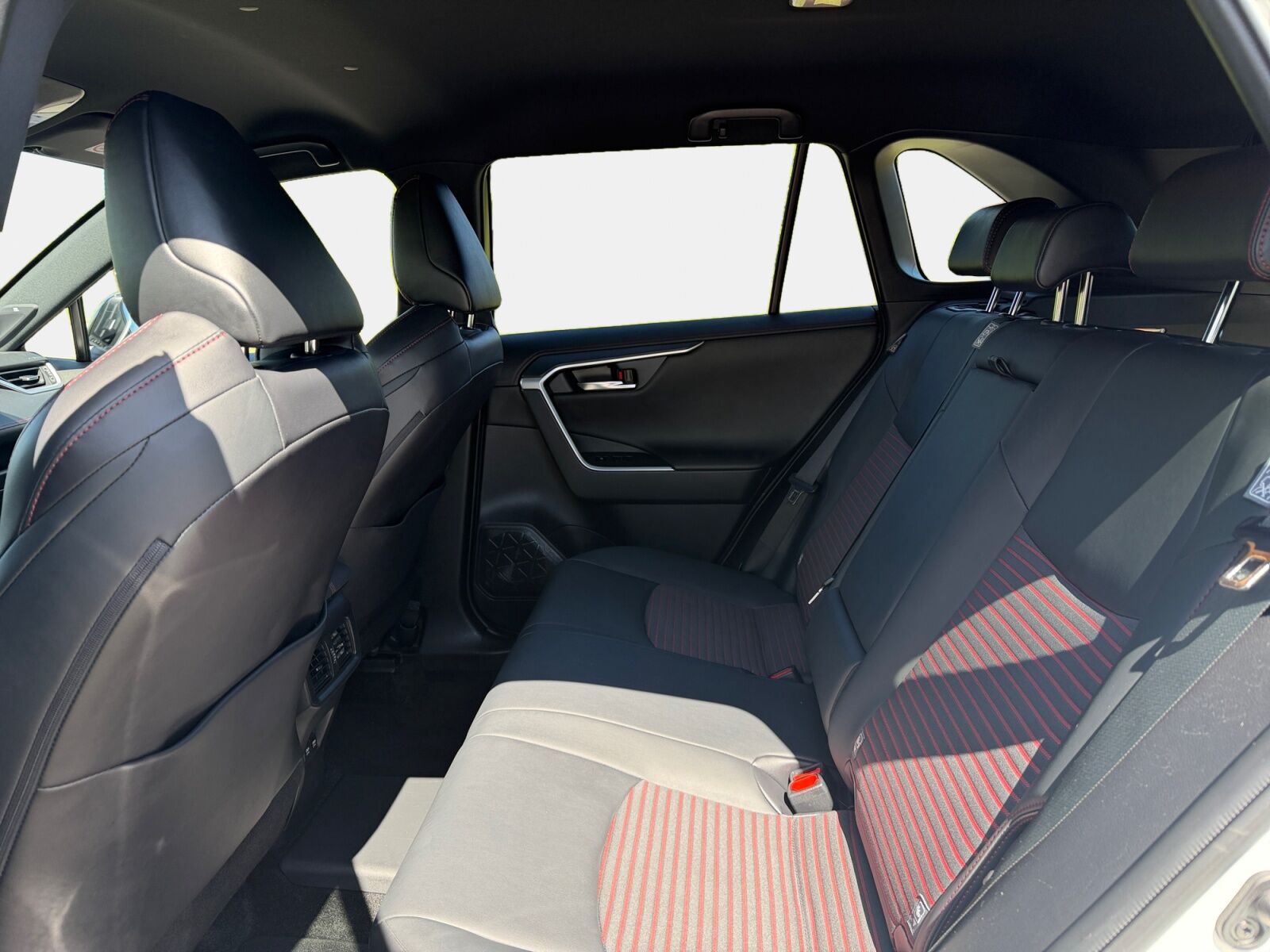 Billede af Toyota RAV4 Plug-in 2,5 Plugin-hybrid H3 Style AWD 306HK 5d 6g Aut.