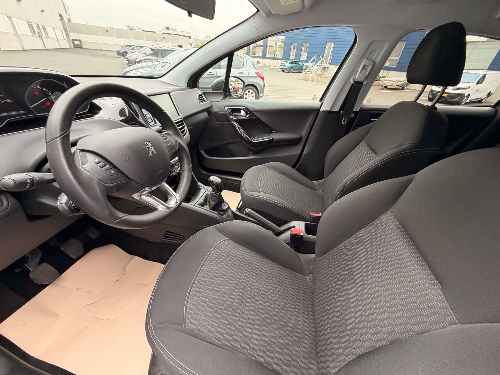 Billede af Peugeot 208 1,6 BlueHDi Envy 100HK 5d