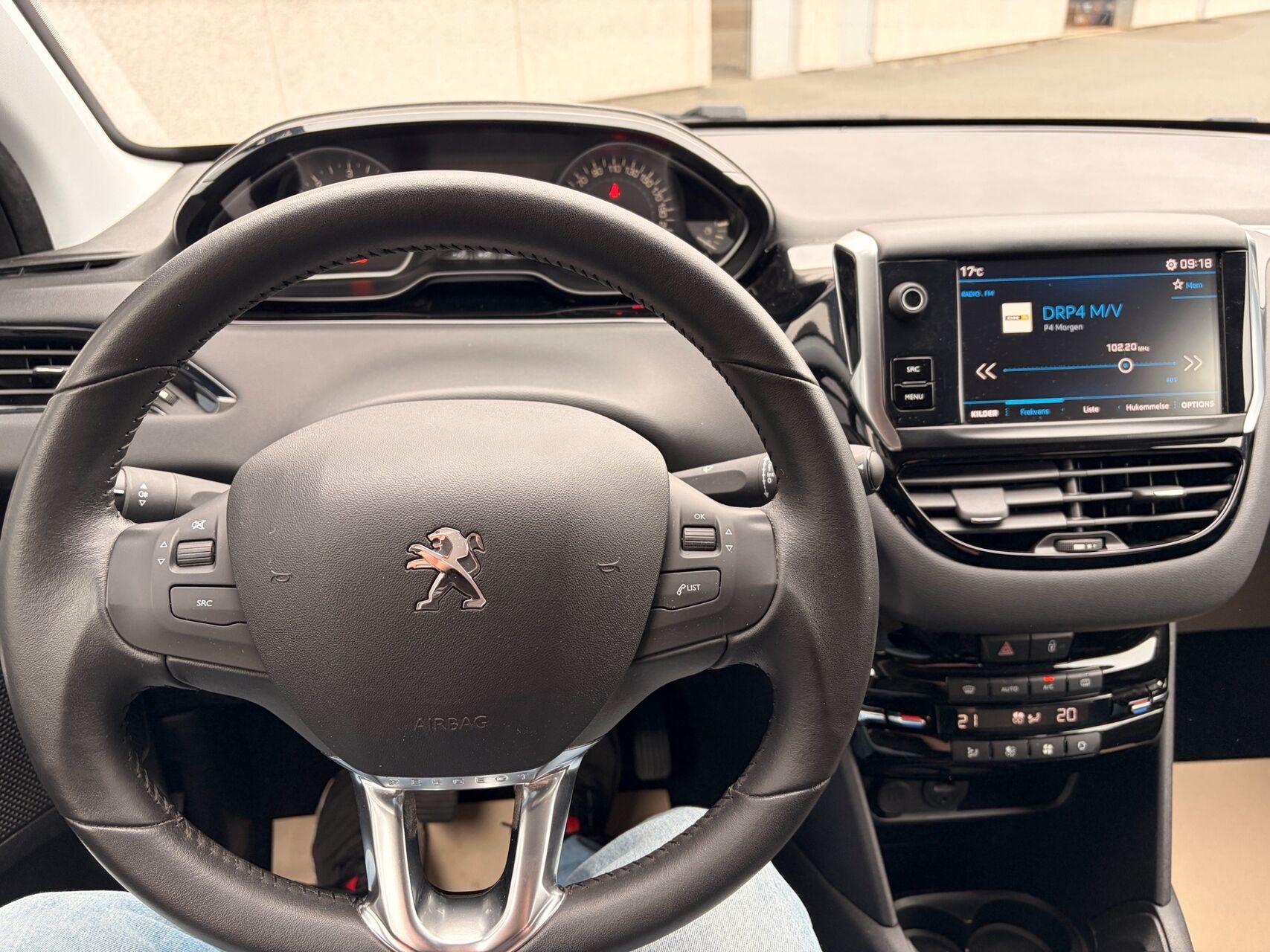 Billede af Peugeot 208 1,6 BlueHDi Envy 100HK 5d