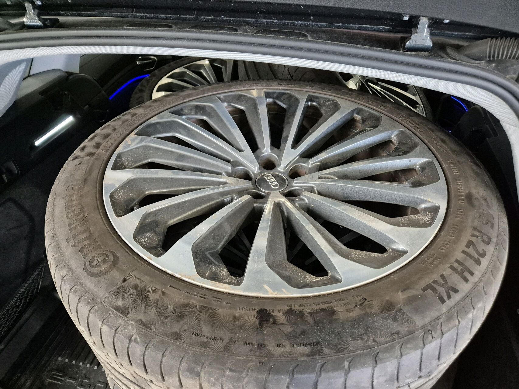 Billede af Audi E-tron 55 Prestige Quattro 408HK 5d Aut.