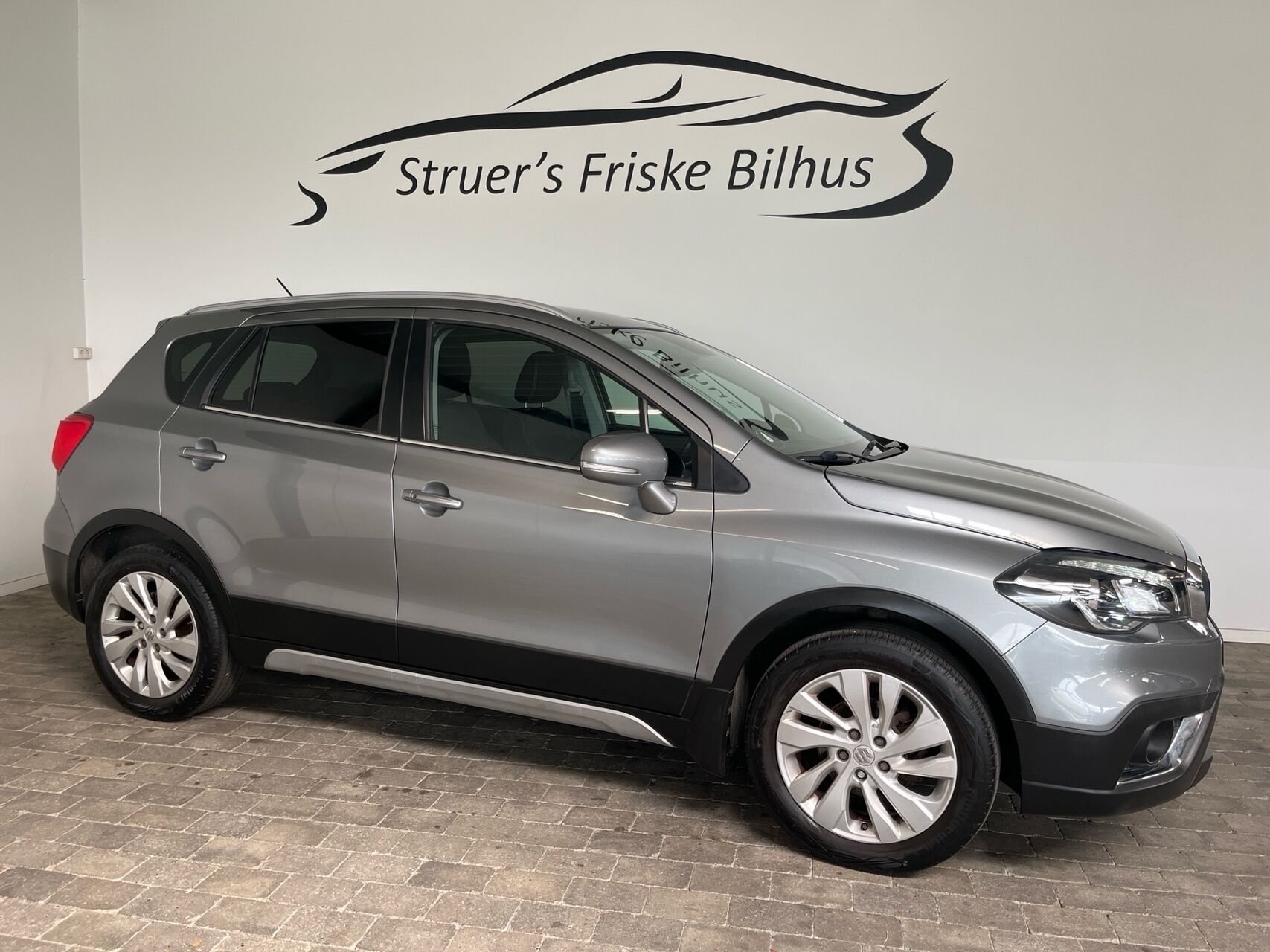Billede af Suzuki S-Cross 1,0 Boosterjet Active 112HK 5d