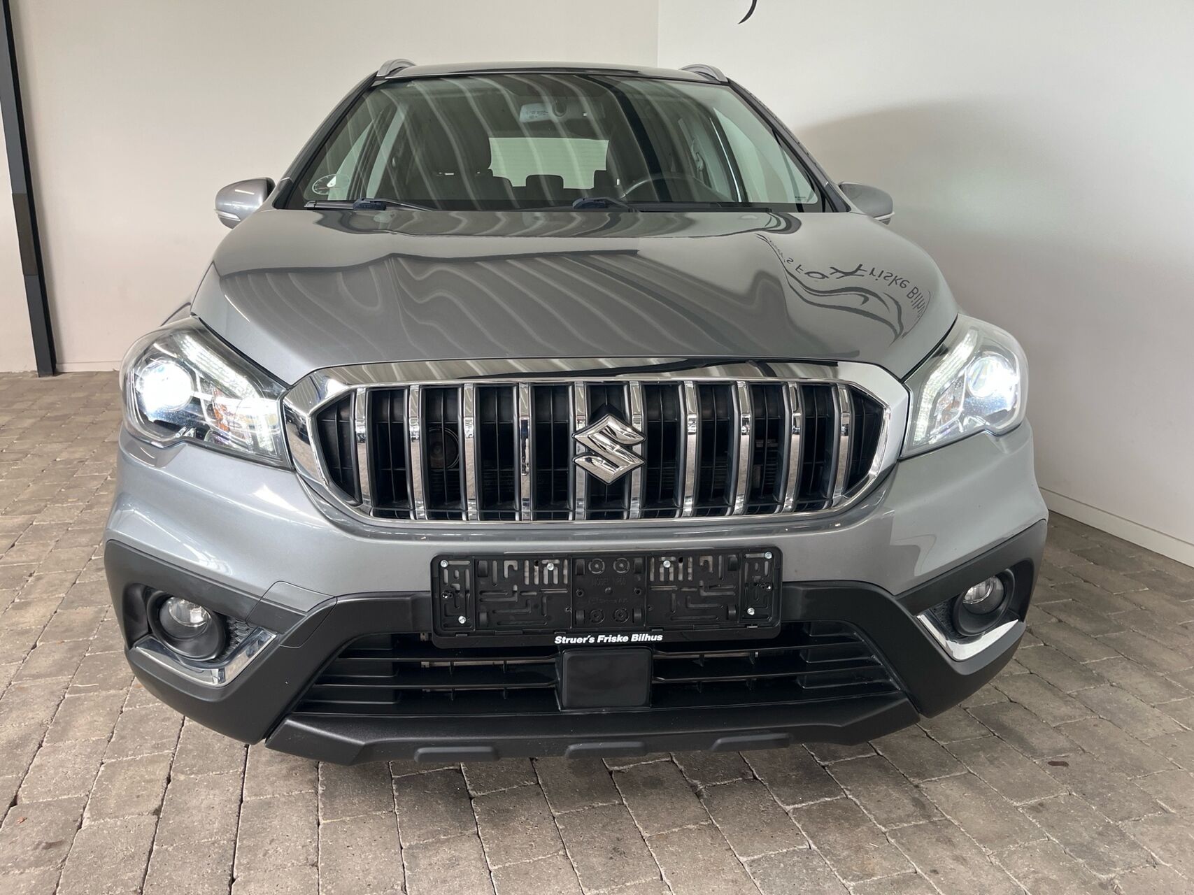 Billede af Suzuki S-Cross 1,0 Boosterjet Active 112HK 5d