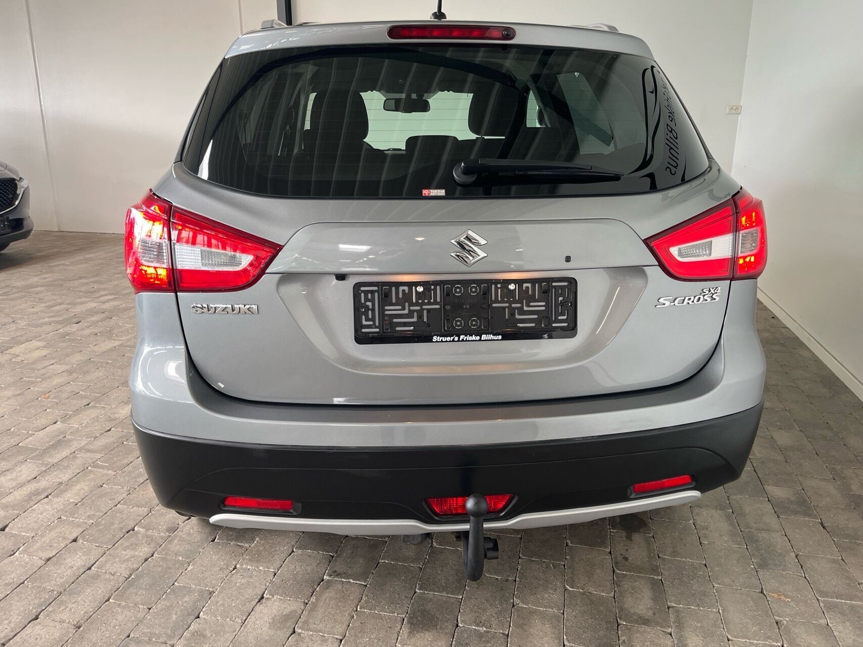Billede af Suzuki S-Cross 1,0 Boosterjet Active 112HK 5d