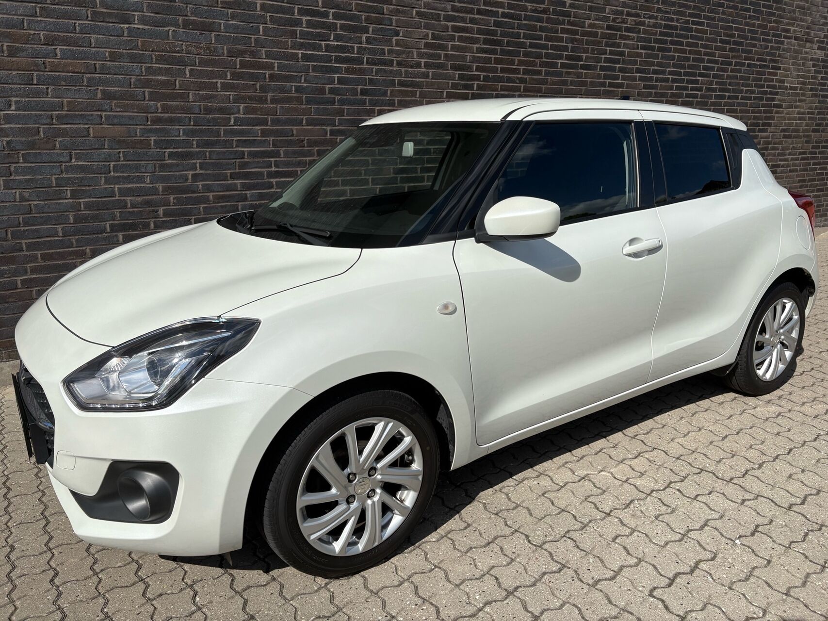 Billede af Suzuki Swift 1,2 Dualjet  Mild hybrid Action AEB CVT 83HK 5d Trinl. Gear