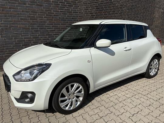 Suzuki Swift 1,2 Dualjet  Mild hybrid Action AEB CVT 83HK 5d Trinl. Gear