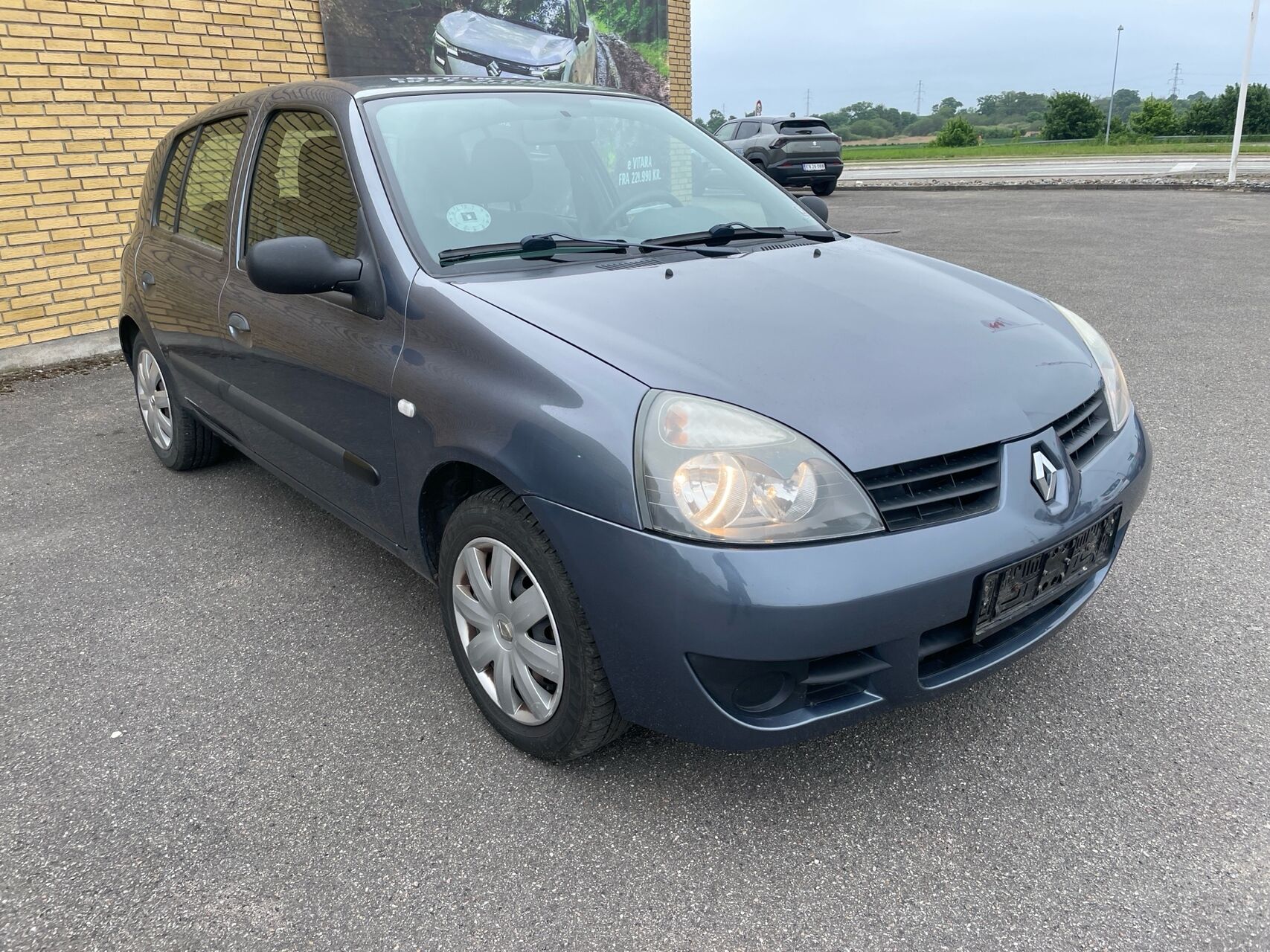 Billede af Renault Clio 1,2 8V Basic 60HK 5d