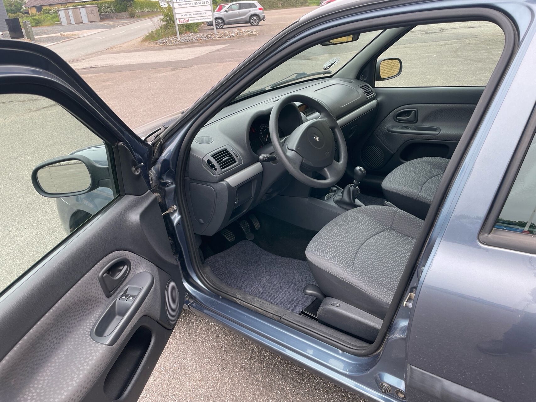 Billede af Renault Clio 1,2 8V Basic 60HK 5d
