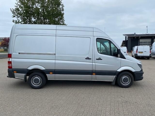Billede af Mercedes-Benz Sprinter 319 3,0 CDI R2 7G-Tronic 190HK Van 7g Aut.