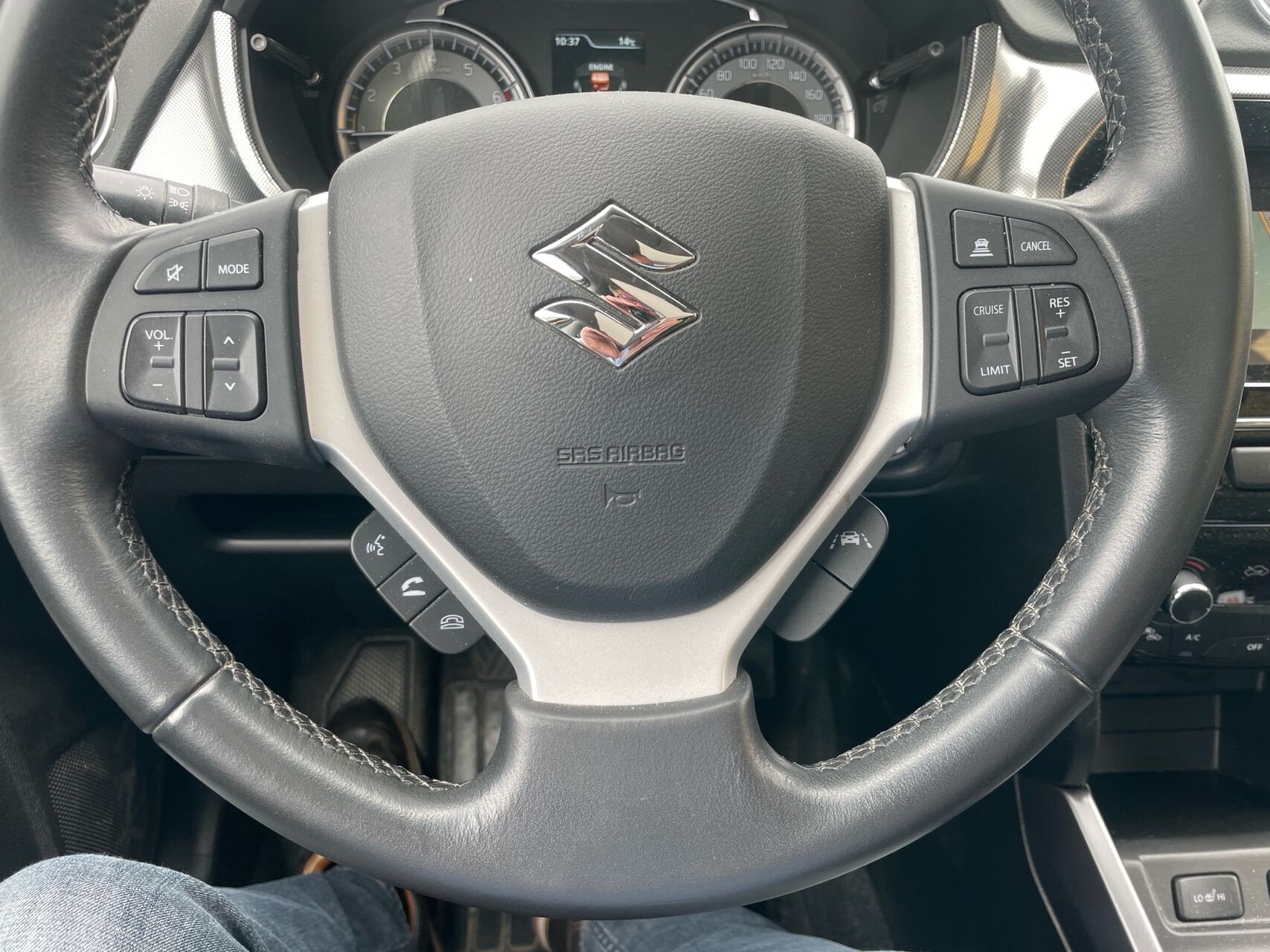 Billede af Suzuki Vitara 1,4 Boosterjet  Mild hybrid Adventure 129HK 5d 6g
