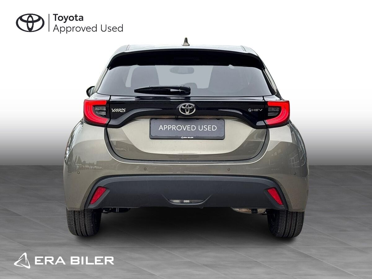 Billede af Toyota Yaris 1,5 Hybrid Style Comfort 116HK 5d Trinl. Gear