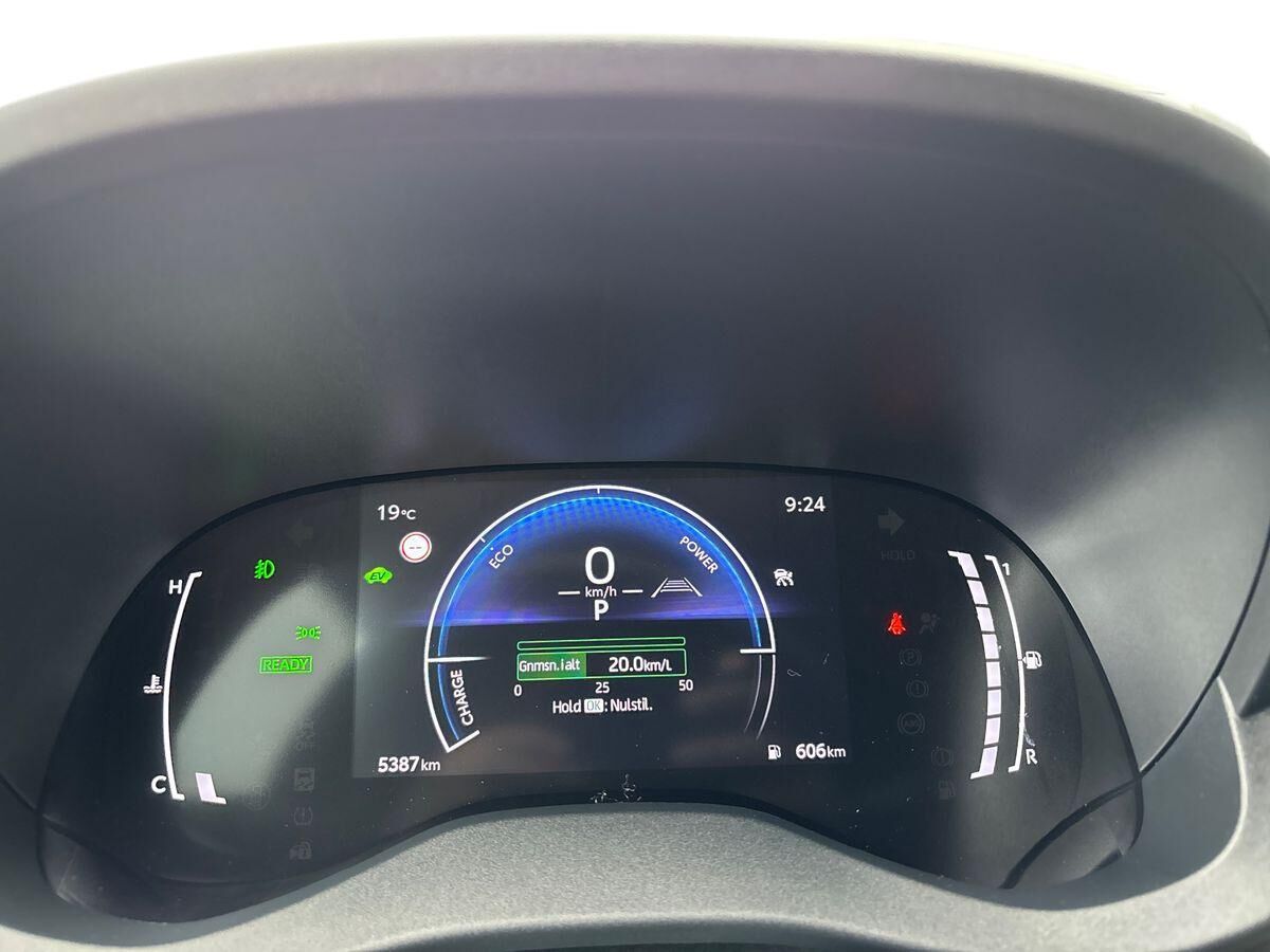 Billede af Toyota Yaris 1,5 Hybrid Style Comfort 116HK 5d Trinl. Gear