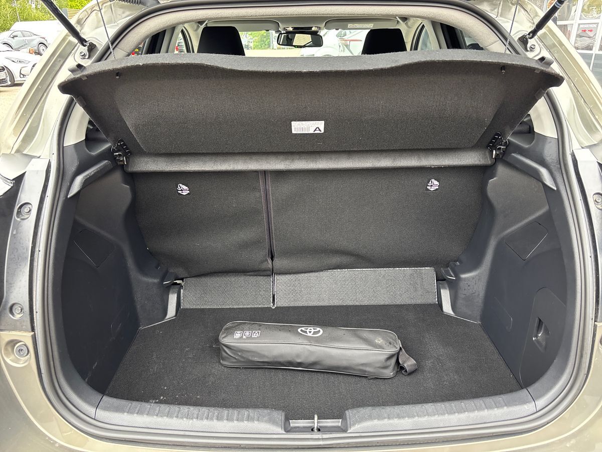 Billede af Toyota Yaris 1,5 Hybrid Style Comfort 116HK 5d Trinl. Gear