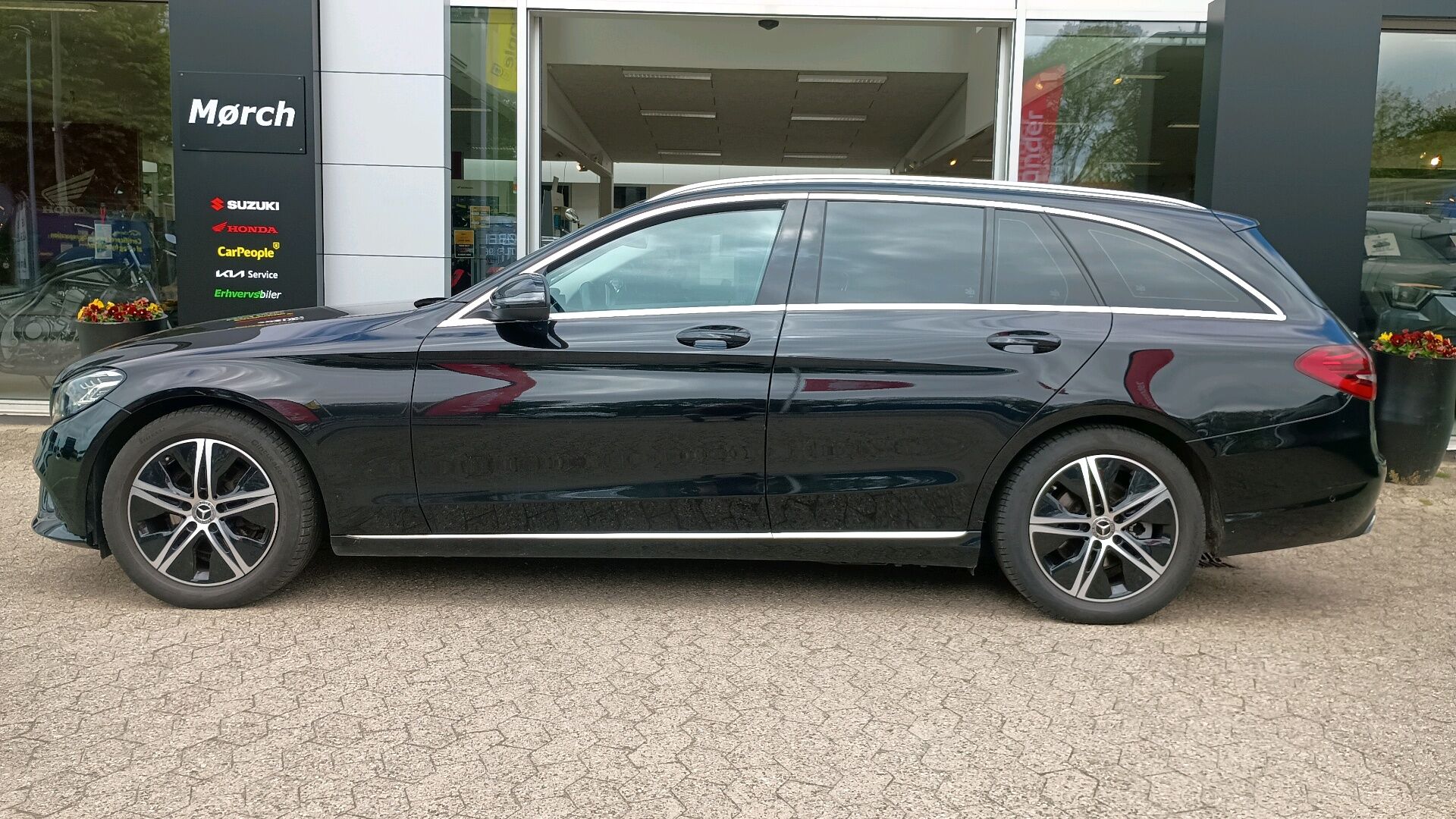 Billede af Mercedes-Benz C220 d T 2,0 CDI Progressive 9G-Tronic 194HK Stc Aut.