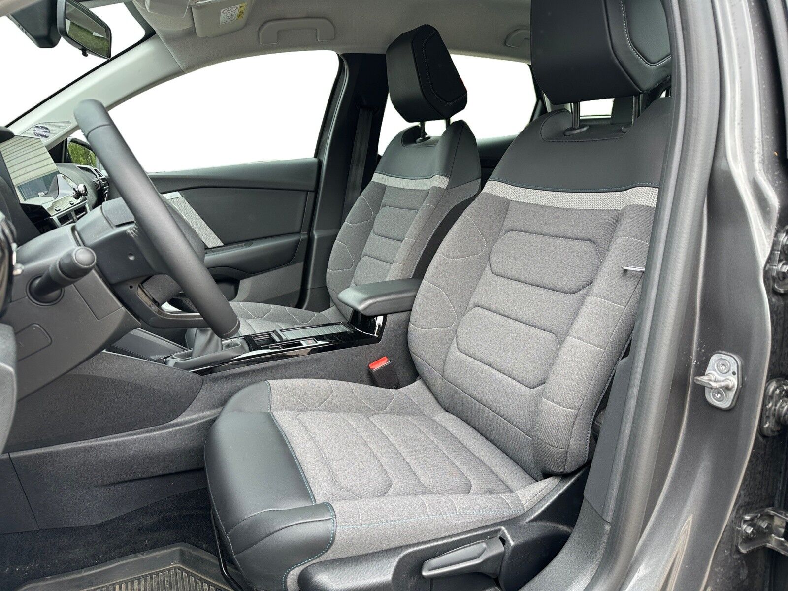 Billede af Citroën C4 1,2 PureTech VTR Sport 130HK 5d