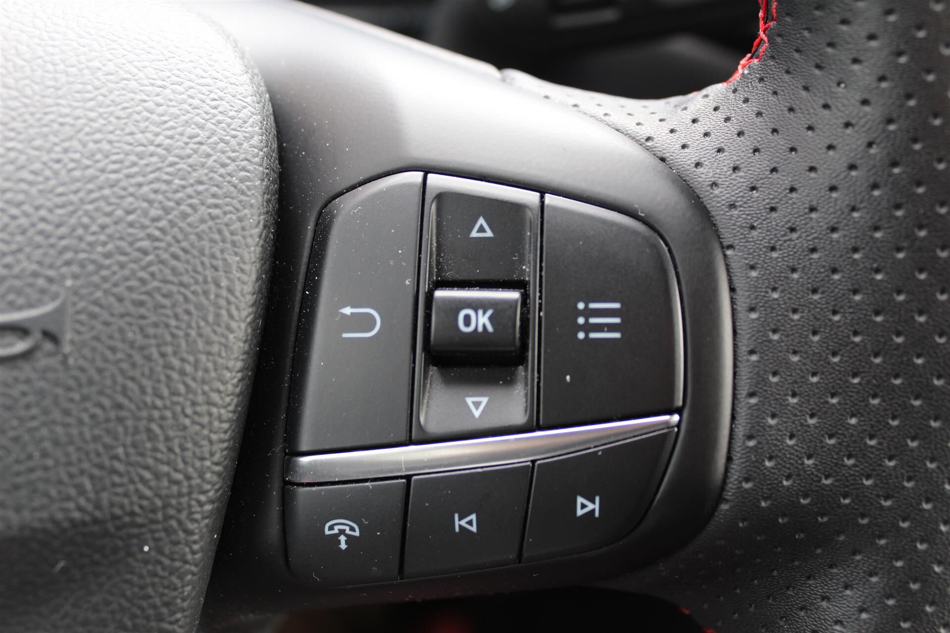 Billede af Ford Kuga 2,5 Plugin-hybrid ST-Line X CVT 243HK 5d Aut.
