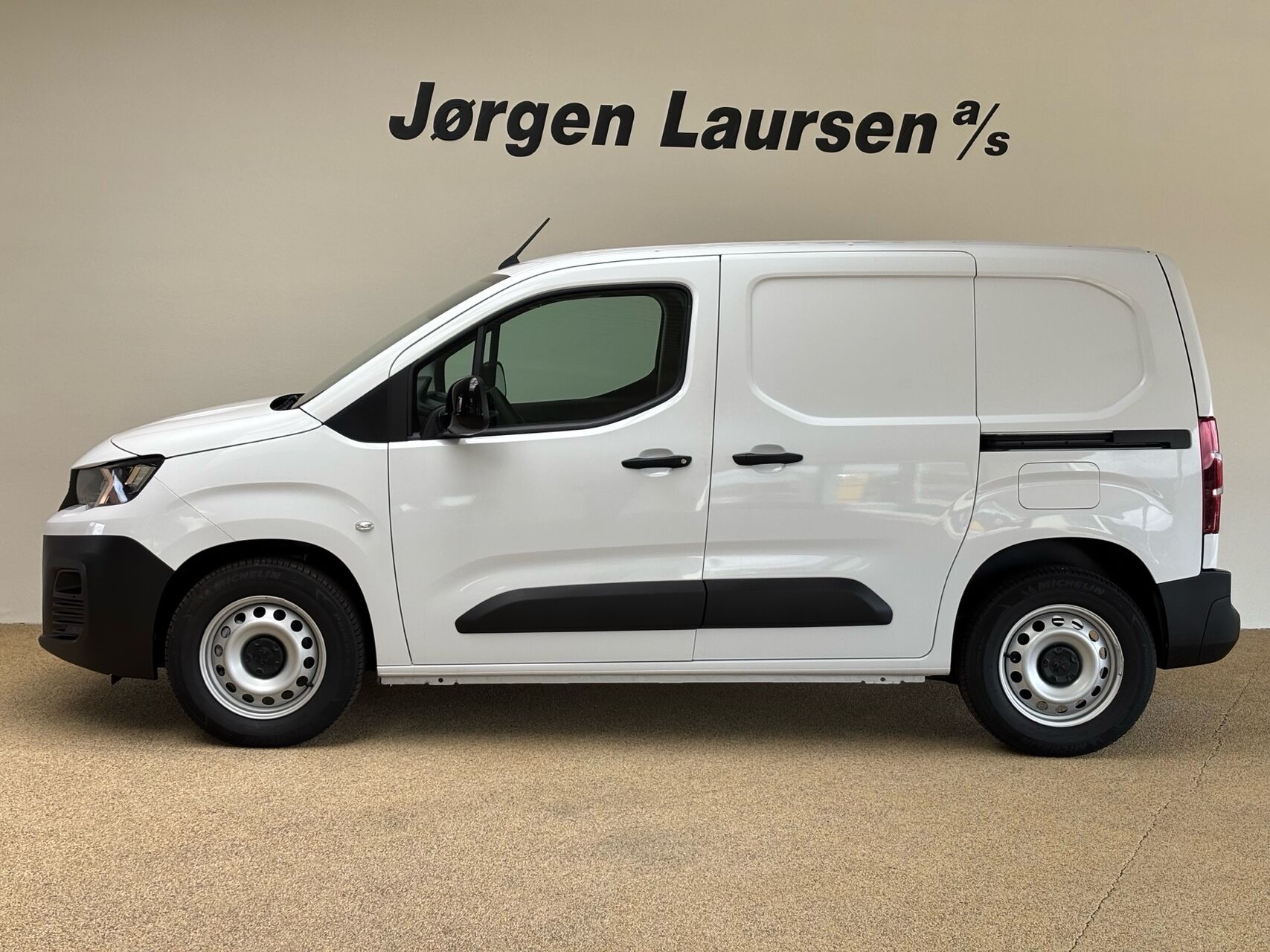 Billede af Peugeot e-Partner L1 V2 EL Plus 136HK Van Aut.