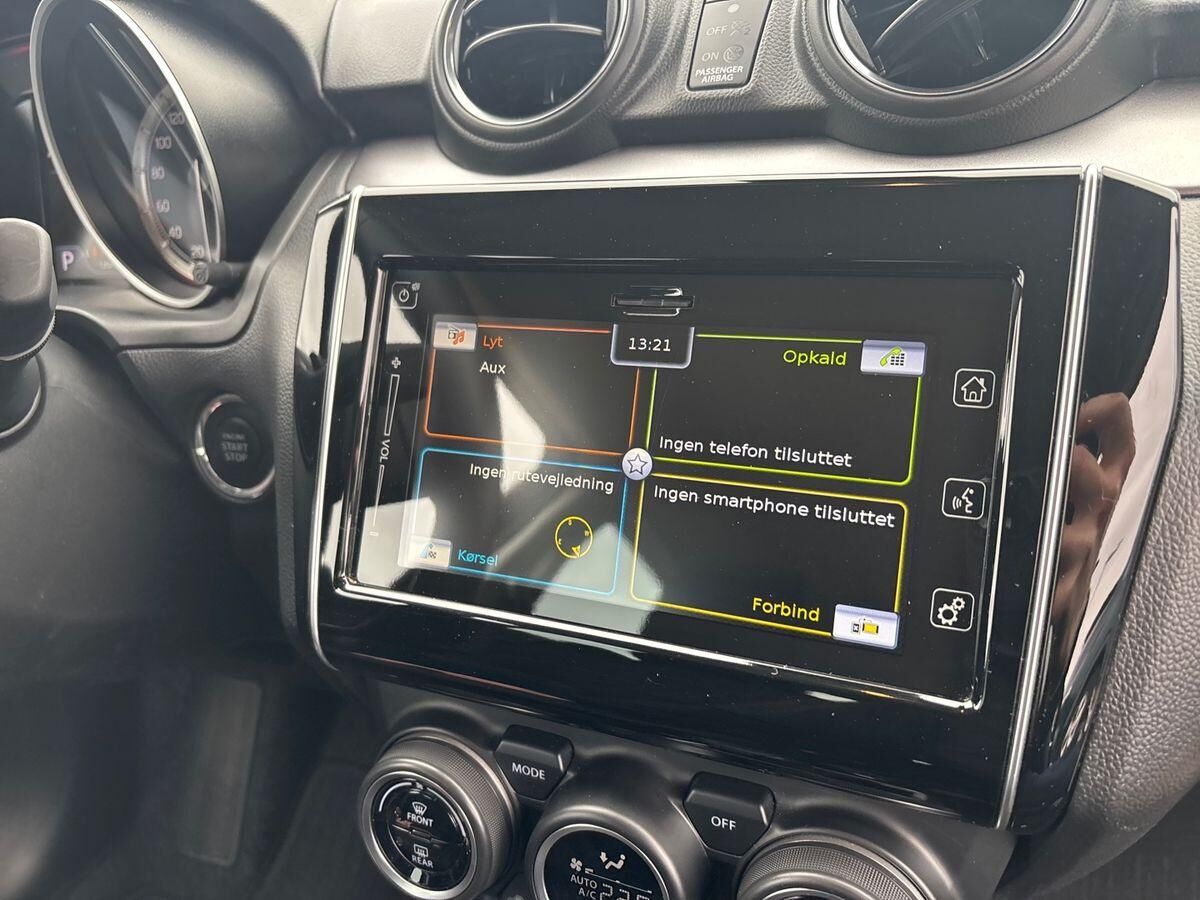 Billede af Suzuki Swift 1,2 Dualjet  Mild hybrid Exclusive AEB CVT 83HK 5d Trinl. Gear